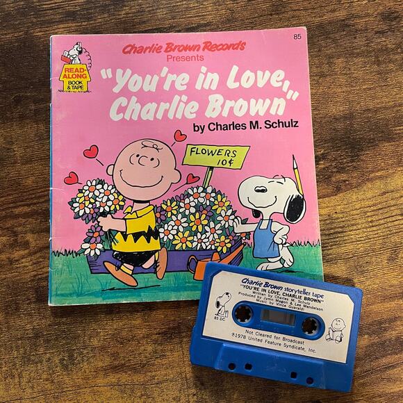 Charlie Brown Vintage 1978 RARE You're in Love Read Along Book & Tape Valentines - Picture 1 of 6
